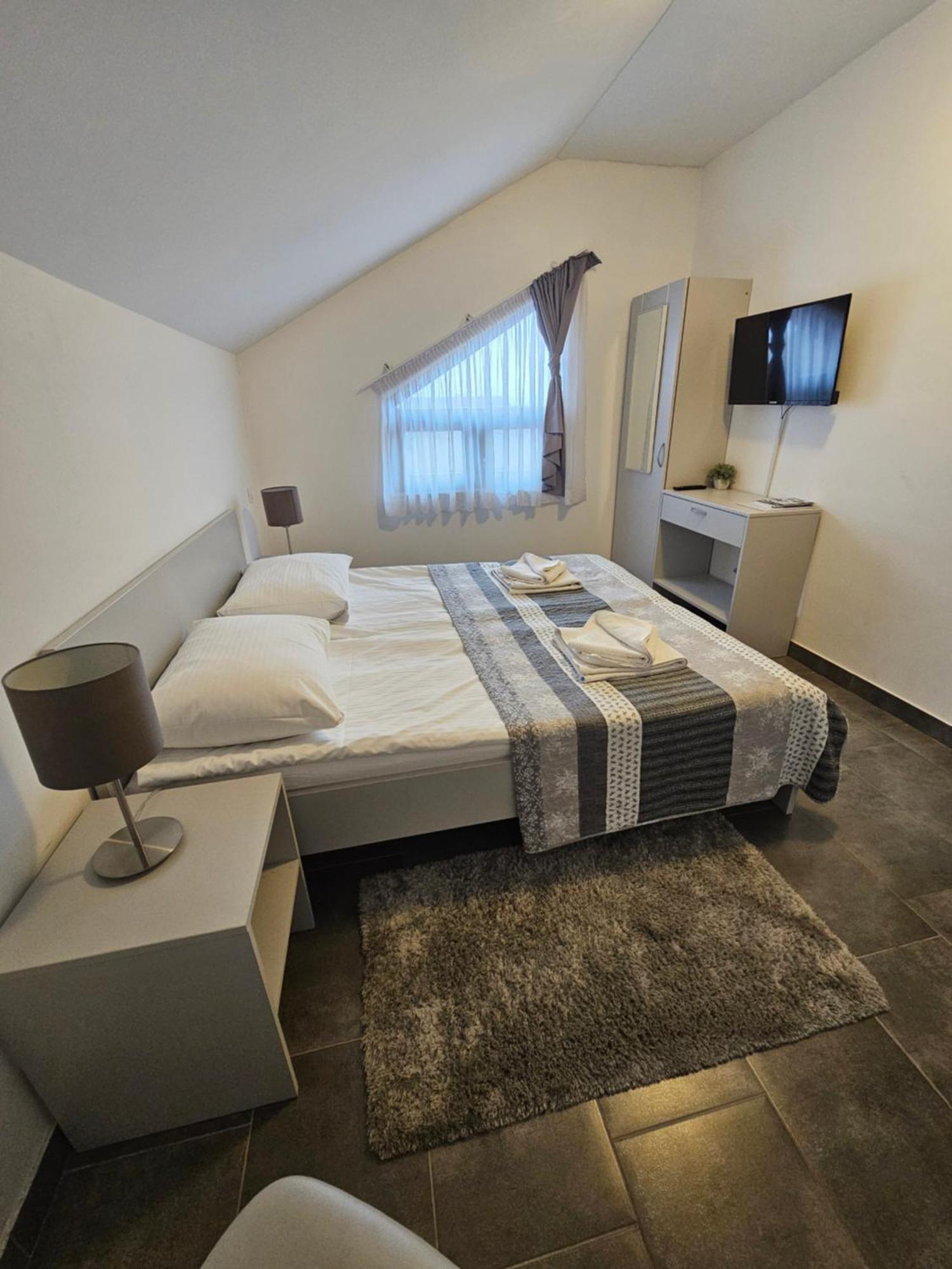 Filipovic Rent A Car & Apartments Selnica Scitarjevska Dış mekan fotoğraf