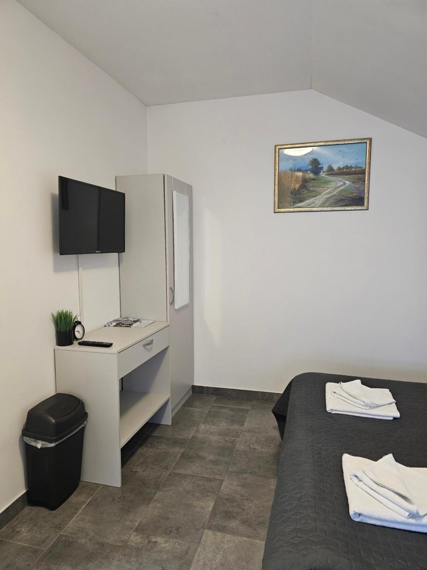 Filipovic Rent A Car & Apartments Selnica Scitarjevska Dış mekan fotoğraf